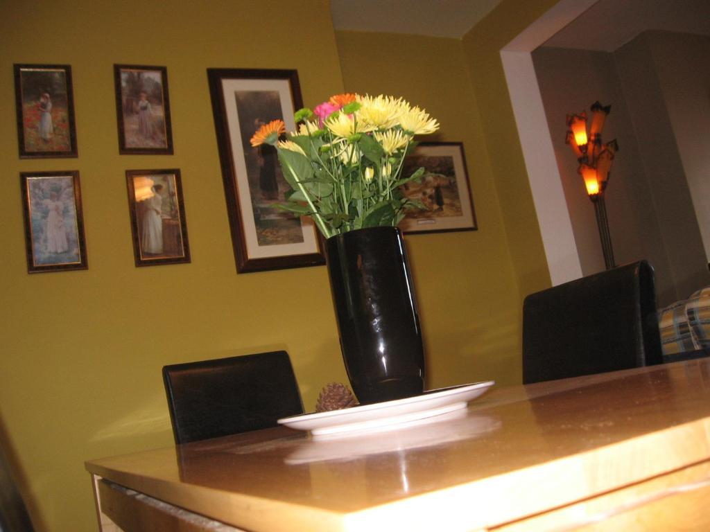 Woodlawn House Hotel Киларни Екстериор снимка