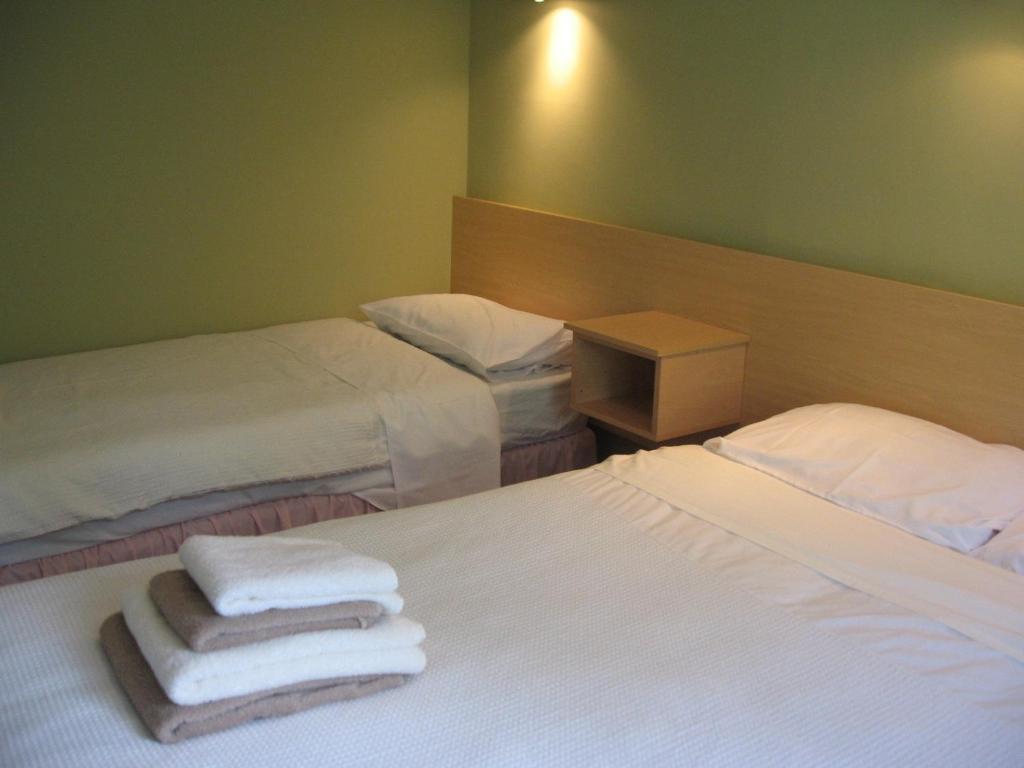 Woodlawn House Hotel Киларни Стая снимка