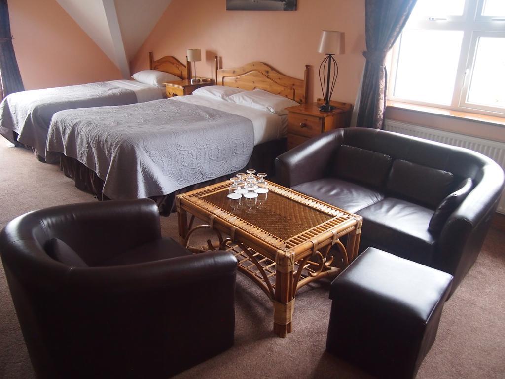 Woodlawn House Hotel Киларни Екстериор снимка