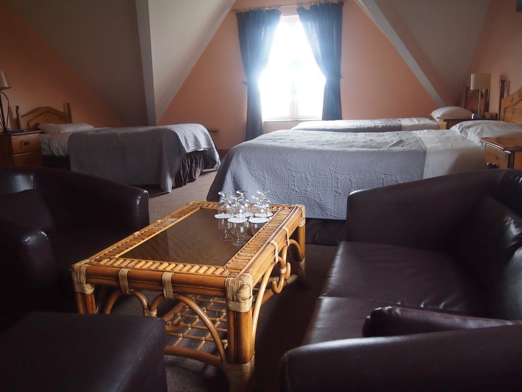 Woodlawn House Hotel Киларни Екстериор снимка