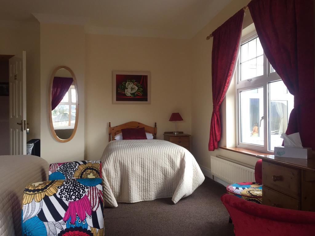 Woodlawn House Hotel Киларни Екстериор снимка